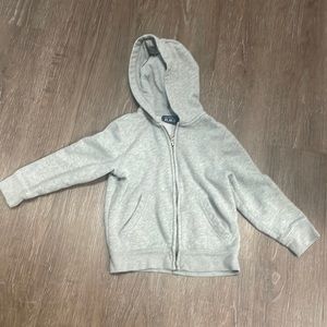 The Children’s Place Grey Size 4t Zip Up Hoodie
